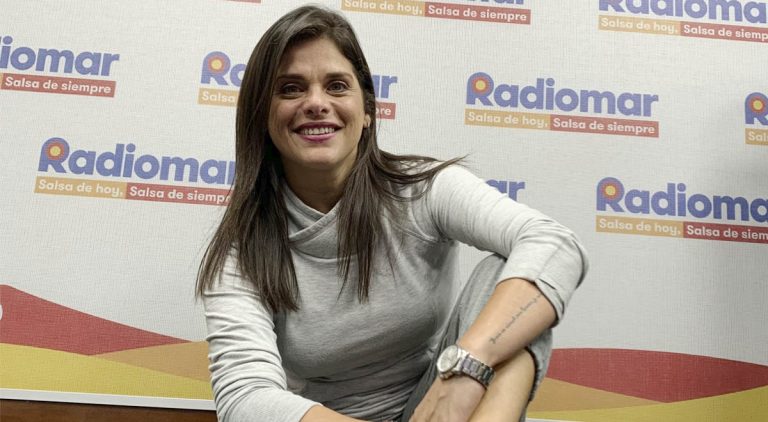 Giovanna Valcárcel dejaría Radiomar y sería reemplazada por Anthony Chávez