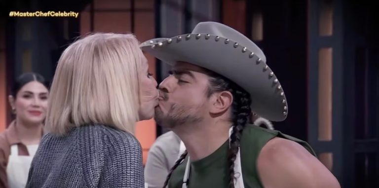 Laura Bozzo se besa con cantante grupero que le dobla la edad