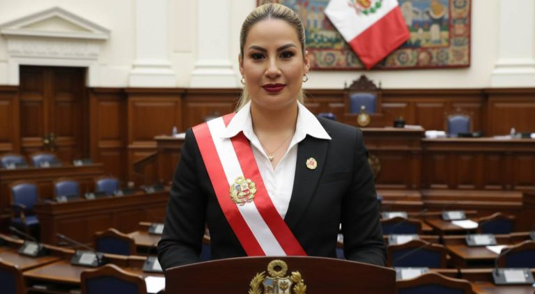 Pamela López se lanza al Congreso: Paul Michael confirmó su candidatura