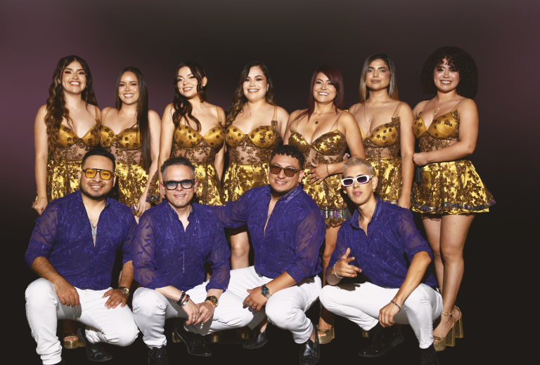 🔥 Septeto Acarey y Corazón Serrano hacen historia con “Solo Juegas”, la cumbia que ya conquista corazones