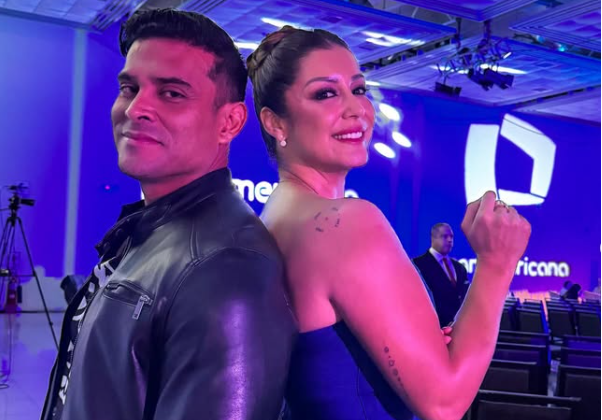 Karla Tarazona bromea con Christian Domínguez y pide que Magaly Medina no lo ampayé siendo infiel