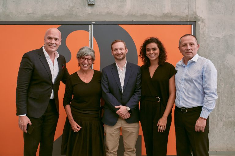 Globo, América Multimedia y Del Barrio Producciones sellan alianza histórica para adaptar telenovelas brasileñas en Perú